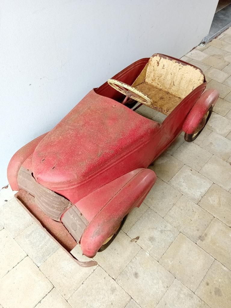 Zeldzame trapauto CHEVROLET, Ophalen