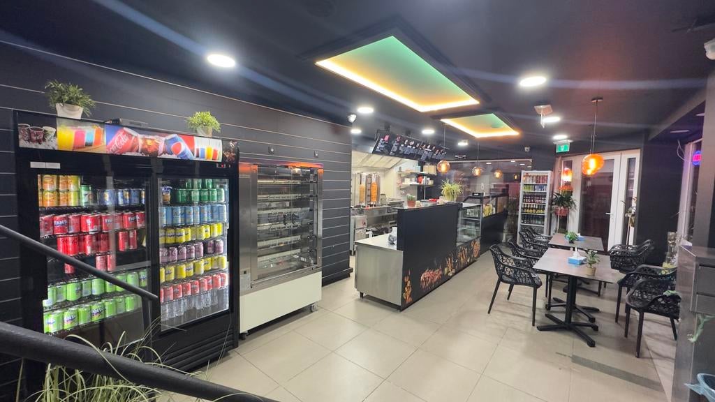 Acquisition d'un restaurant de pizzas, de shawarma