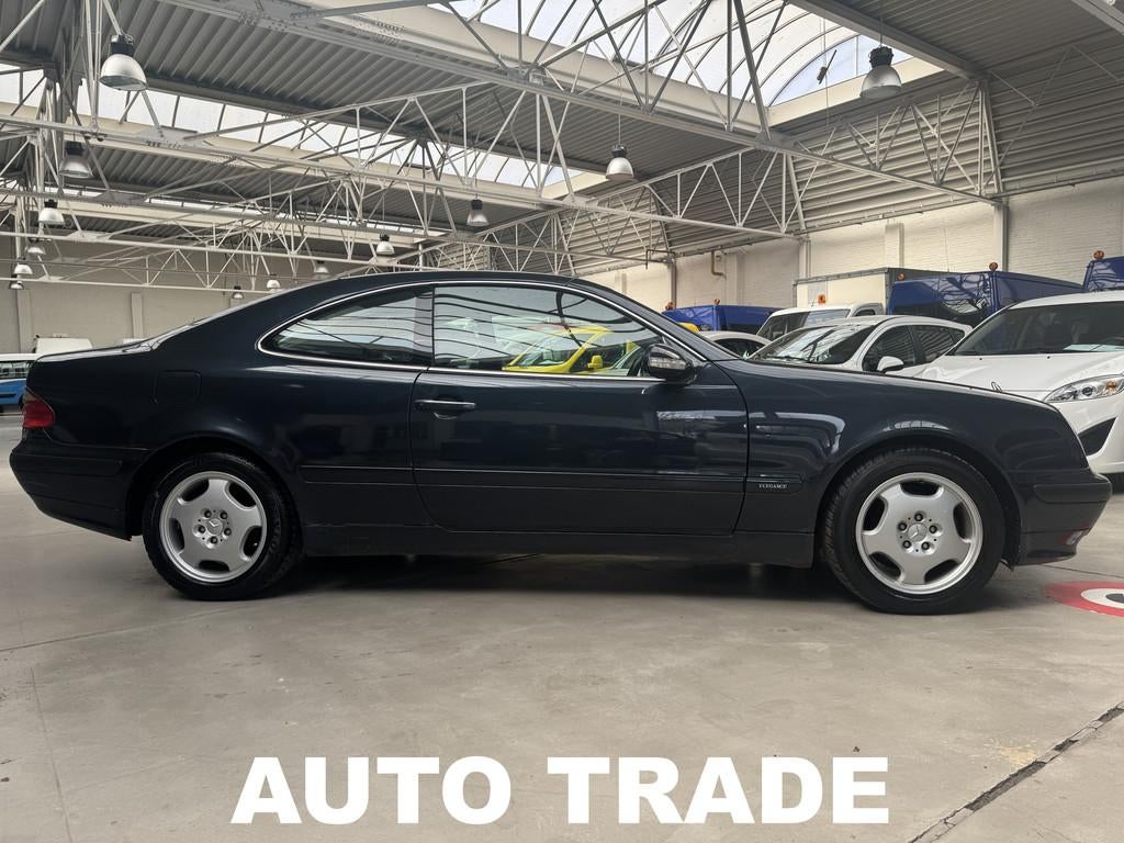 Mercedes-Benz CLK 200 2.0 LPG/Benzine | Elegance | Automaat, 1998 cc, Achterwielaandrijving, Zwart, Mistlampen