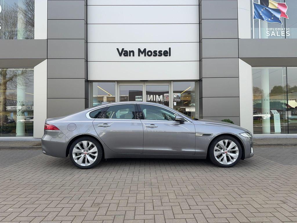 Jaguar XF D200 SE AWD (bj 2025, automaat), Auto's, Jaguar, Automaat, 4 deurs, 1869 kg, Gebruikt