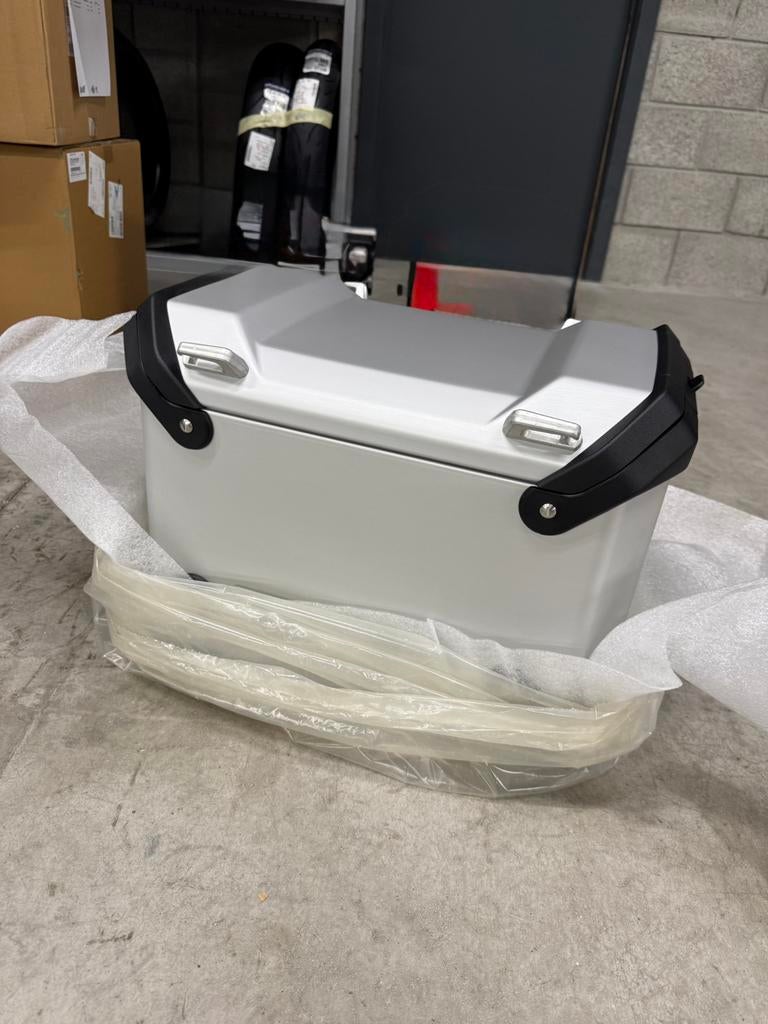 Originele BMW R1300 Gs- en GSA-koffers, Motoren, Ophalen of Verzenden, Nieuw