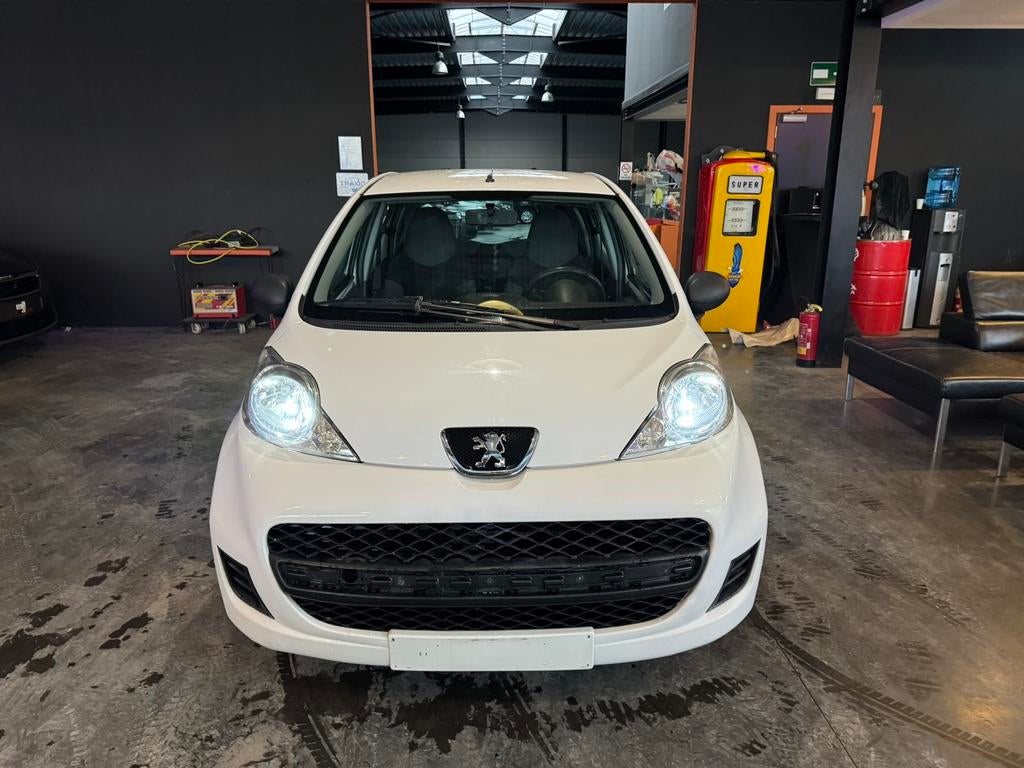 PEUGEOT 107, Autos, Peugeot, Euro 5, Achat, Entreprise, Ordinateur de bord