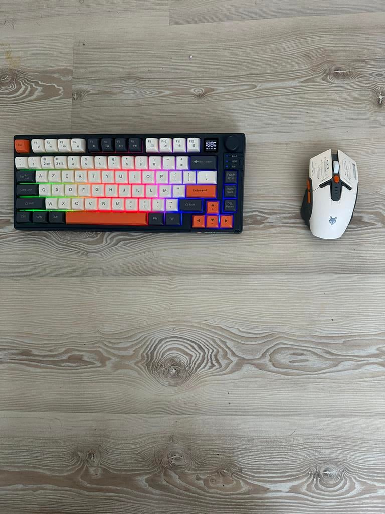 Gaming Keyboard en muis, Computers en Software, Ophalen, Toetsenbord en muis-set, Azerty, Zo goed als nieuw