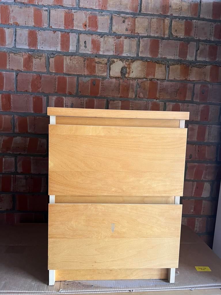 Nachtkastje ikea, Huis en Inrichting, Slaapkamer | Nachtkastjes, Ophalen, Zo goed als nieuw