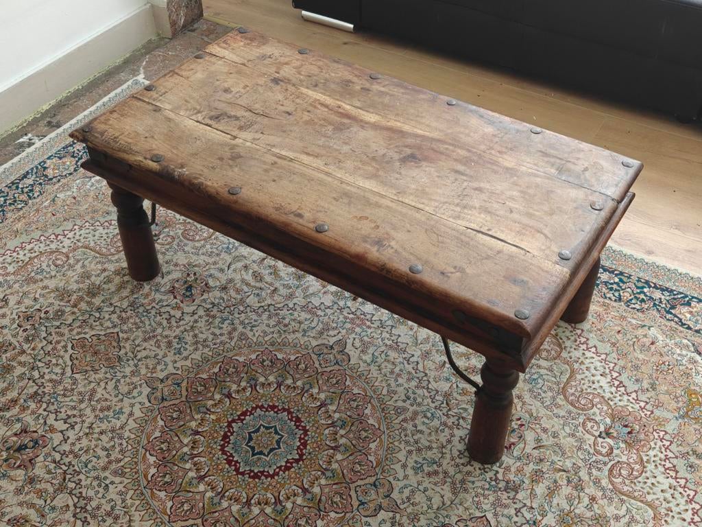 Table basse rustique en bois massif — style vintage, Maison & Meubles, Tables | Tables de salon, Enlèvement