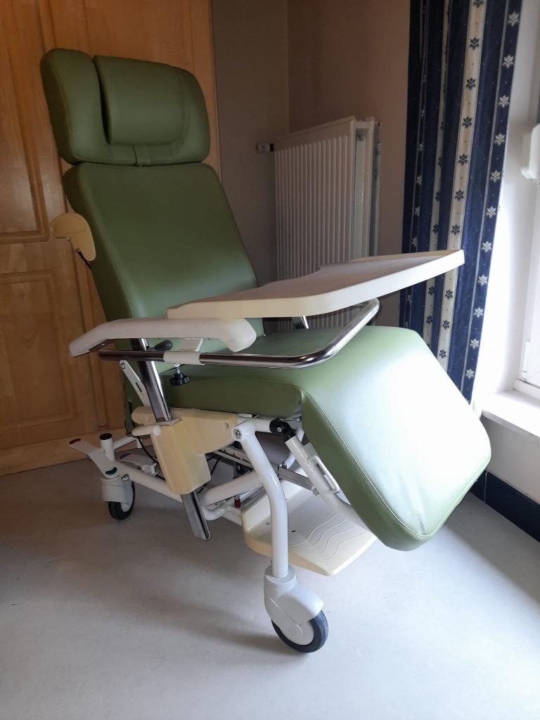 Fauteuil de repos Ergonomique Gériatrique Marque VERMEIREN, Enlèvement, Neuf