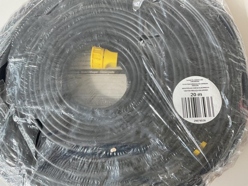 Flexibele, platte druppel - tuinslang., Tuin en Terras, Ophalen of Verzenden, Zo goed als nieuw