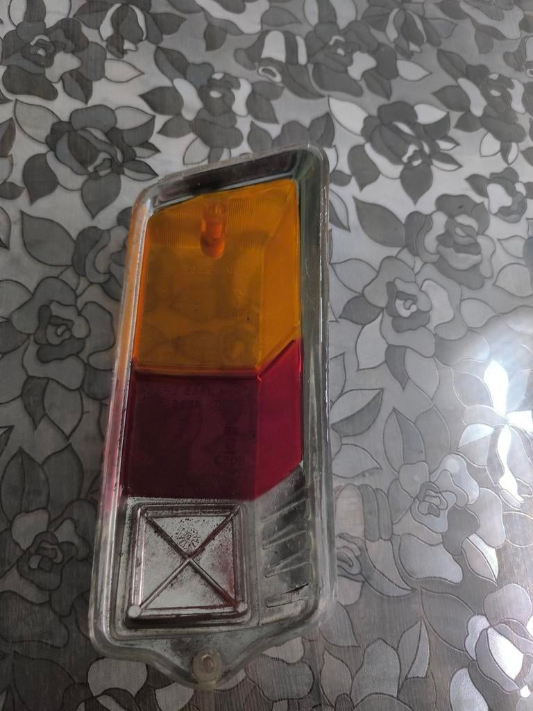 Achterlichtscherm rechts fiat 500 oldtimer, Auto-onderdelen, Verlichting, Ophalen of Verzenden, Fiat