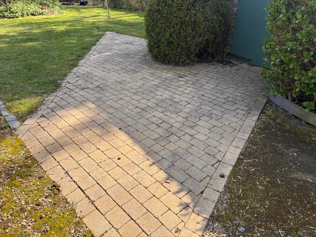 Gratis betonklinkers 40-45m2, Tuin en Terras, Ophalen, Gebruikt, Klinkers, 10 m² of meer