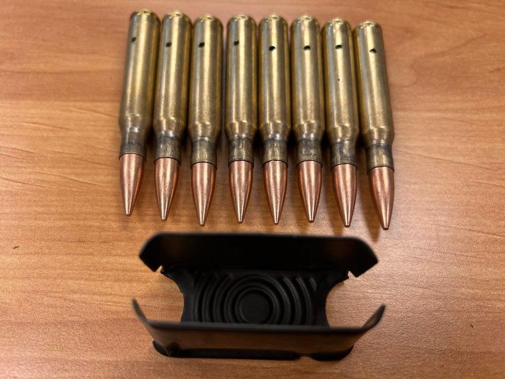 WWII - clip de GARAND garni avec cartouches VIDE - INERTES, Envoi, Autres, Autres types