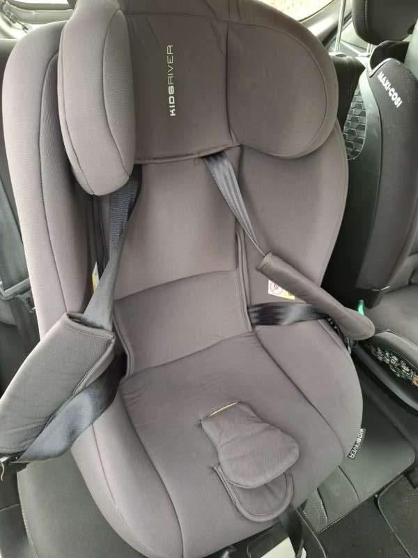 Kidsriver Silas i-Size inclusief Isofix 360 graden Base, Kinderen en Baby's, Autostoeltjes, 0 t/m 18 kg, Zo goed als nieuw, Isofix