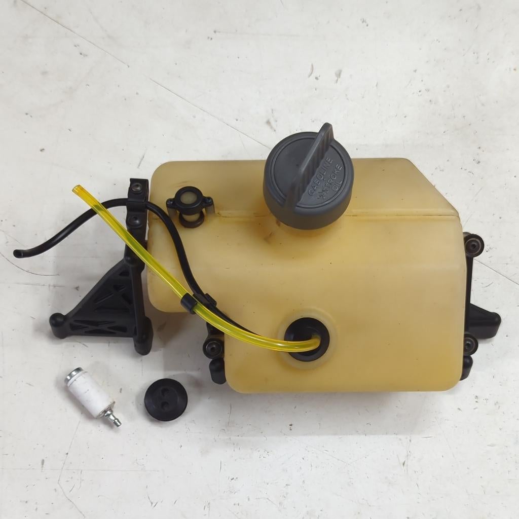 Originele Losi 5ive benzinetank + enkele nieuwe onderdelen, Ophalen of Verzenden, Gebruikt, Overige schalen, Onderdeel