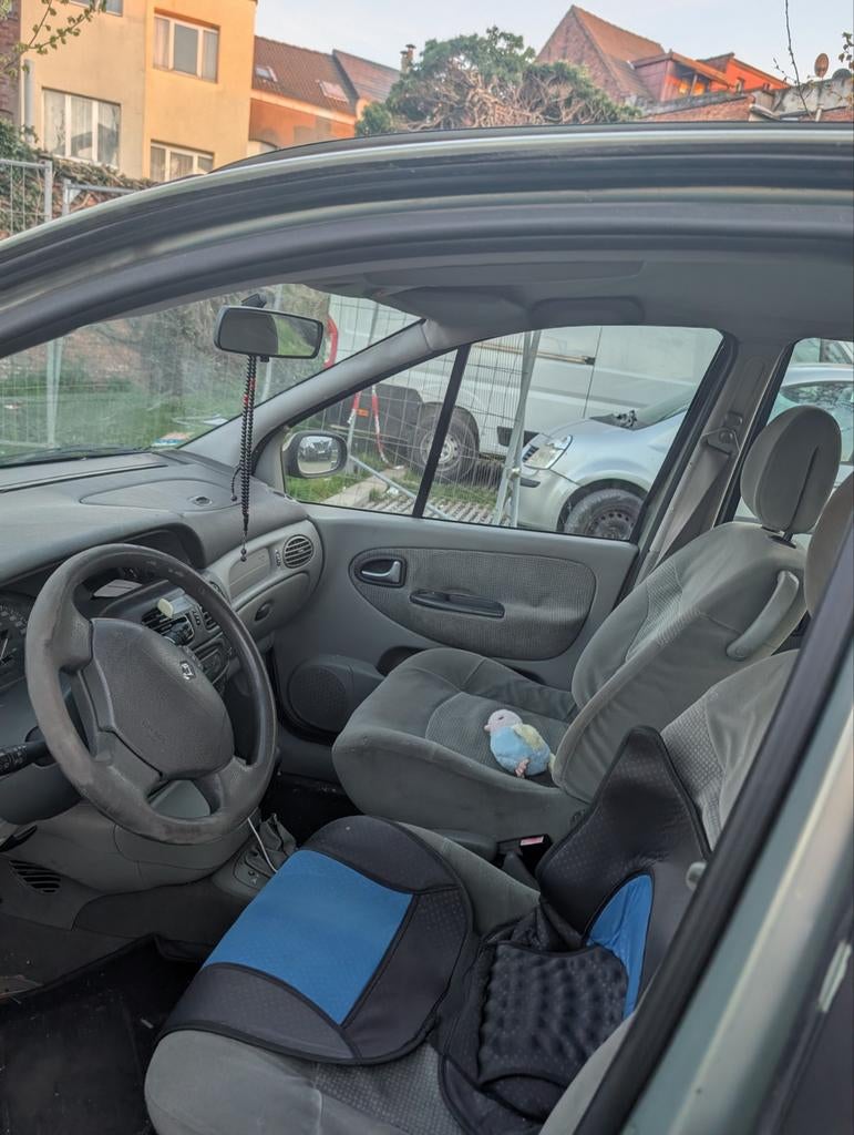 L'essence Renault Megane Scenic Euro 4 fonctionne toujours t, Enlèvement, Renault