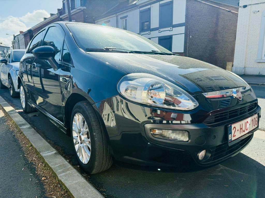 Fiat punto Evo 1.3 Jtd 2010 petit prix !!!!, Auto's, Fiat, Particulier, Punto EVO, Bluetooth, Diesel, Euro 4, 5 deurs, Handgeschakeld