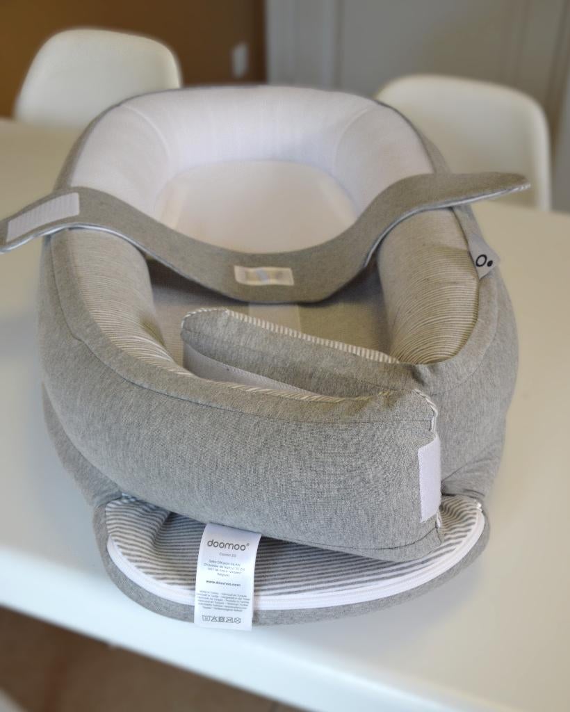 Nouveau Doomoo Cocoon - Nid gris pour bébé, Enlèvement, Neuf