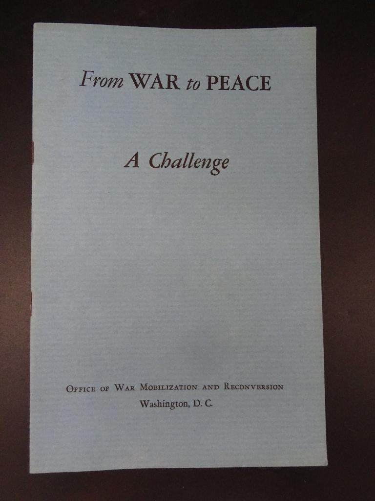 Amerikaans boekje 'From war to peace' 1945, Ophalen of Verzenden, Overige soorten, Boek of Tijdschrift