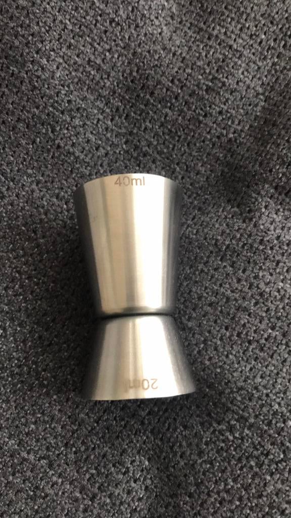 Drank metalen maatbeker mini, Ophalen, Zo goed als nieuw