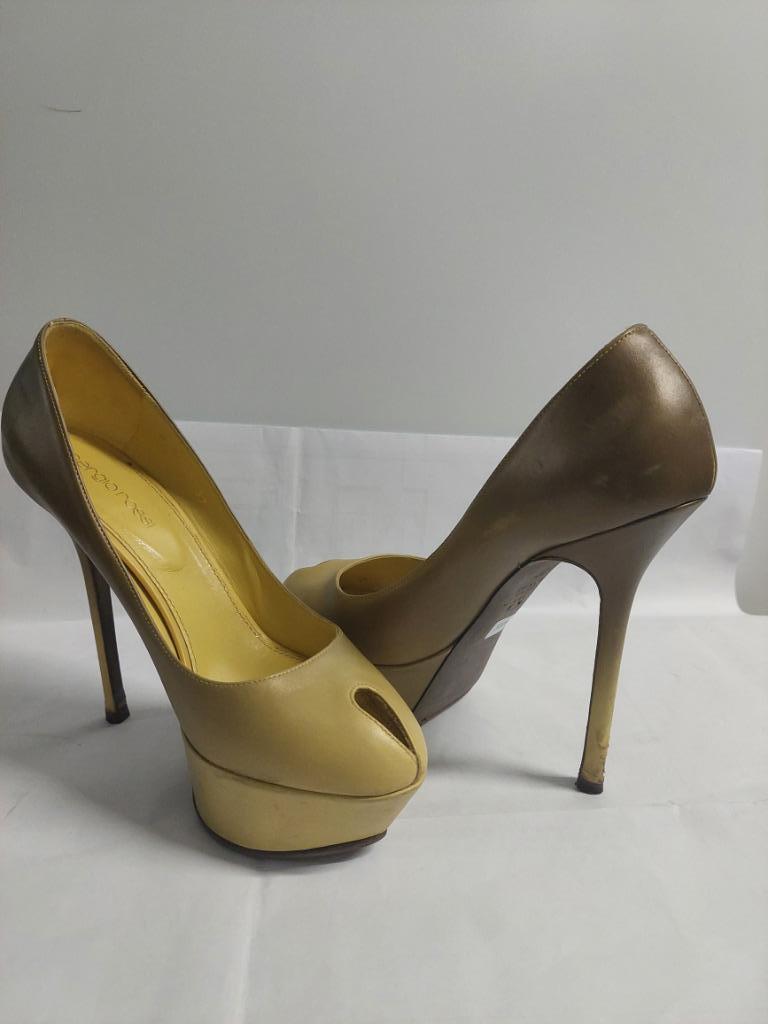 402C* Sergio ROSSI escarpins luxe cuir (37), Sergio Rossi, Autres couleurs, Escarpins, Porté