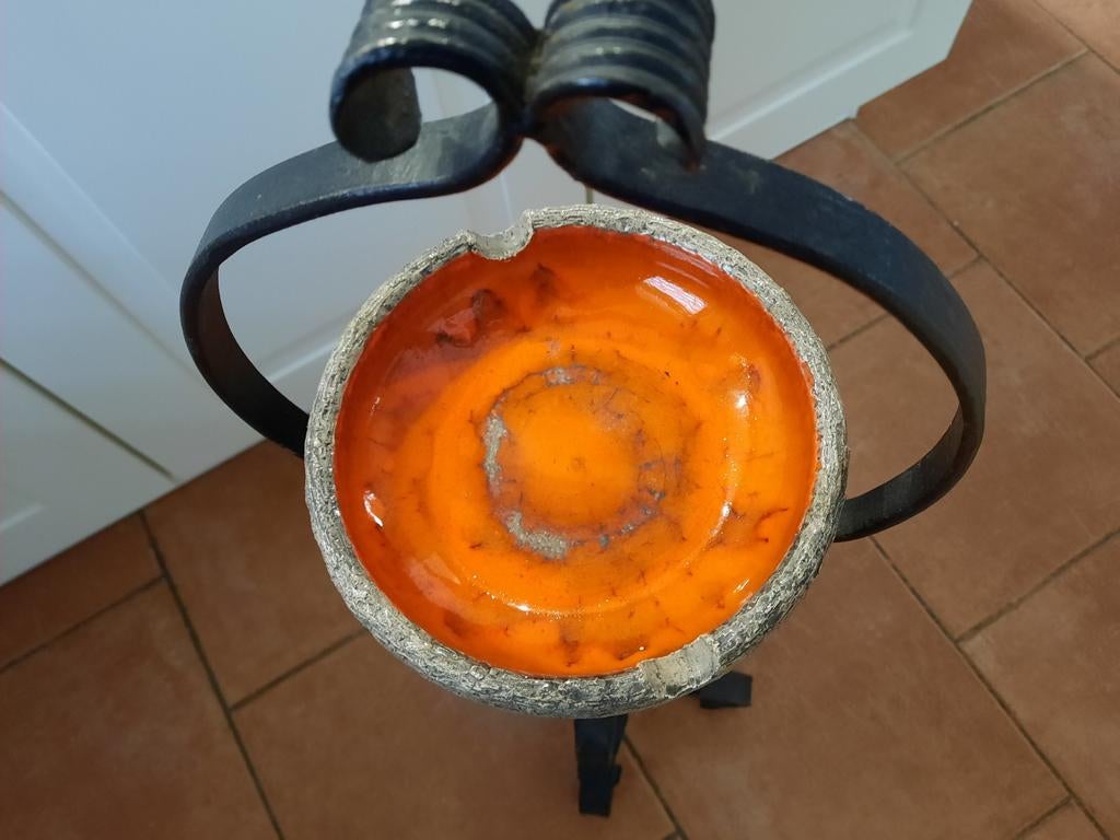 Splendide cendrier sur pied ( fer forgé), Enlèvement ou Envoi