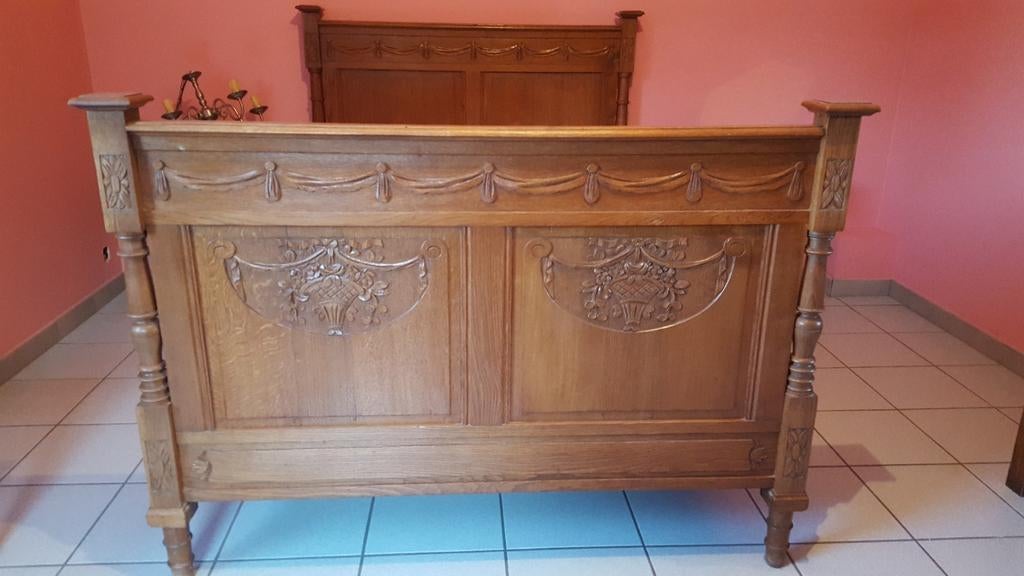 Lit en chêne 1m20 avec nouveau matelas toujours emballé., Enlèvement