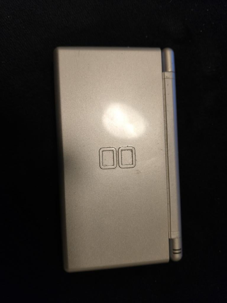 Nintendo DS Lite met GAMEBOY port, Games en Spelcomputers, Ophalen, Zo goed als nieuw, Overige kleuren, DS Lite