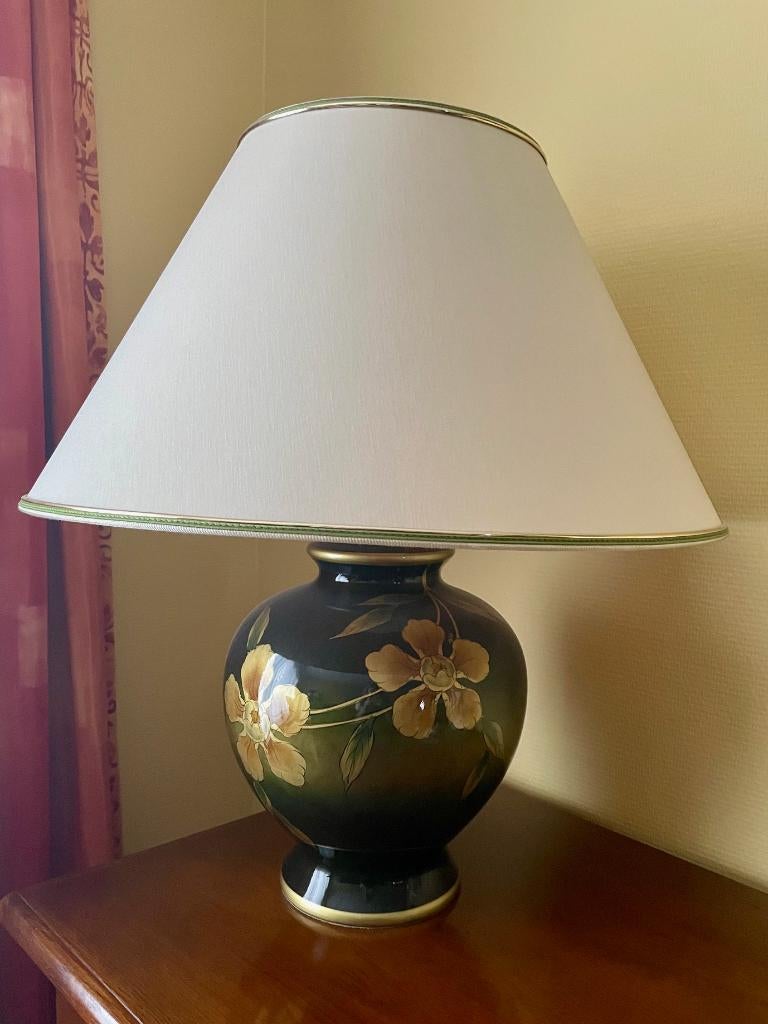 Lampe de table décorative – pied en céramique peinte, Tissus, Comme neuf, Enlèvement, Style classique élégant