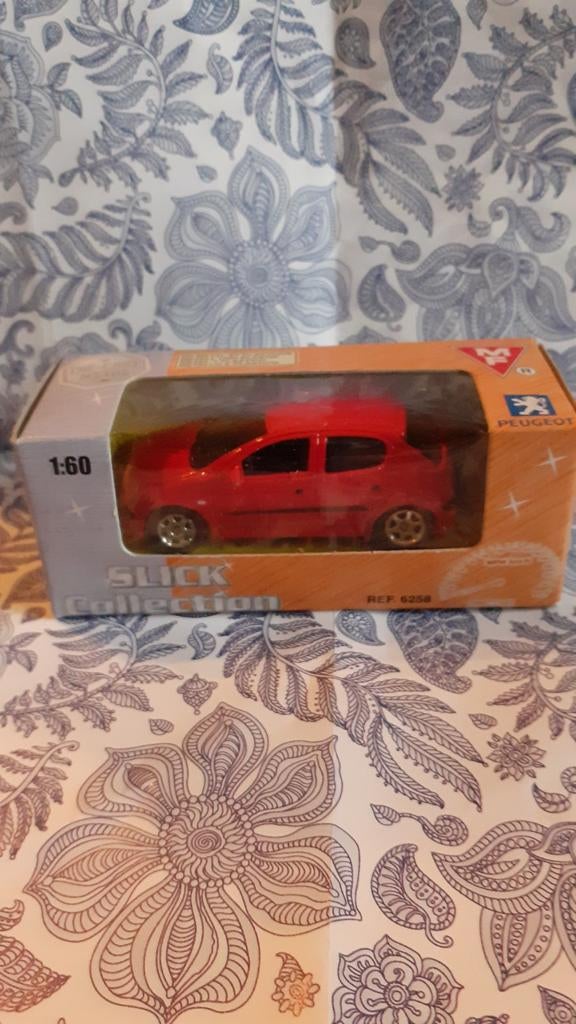 voiture miniature 1/60 eme peugeot 206 neuf (2), Collections, Enlèvement ou Envoi, Neuf, Voitures