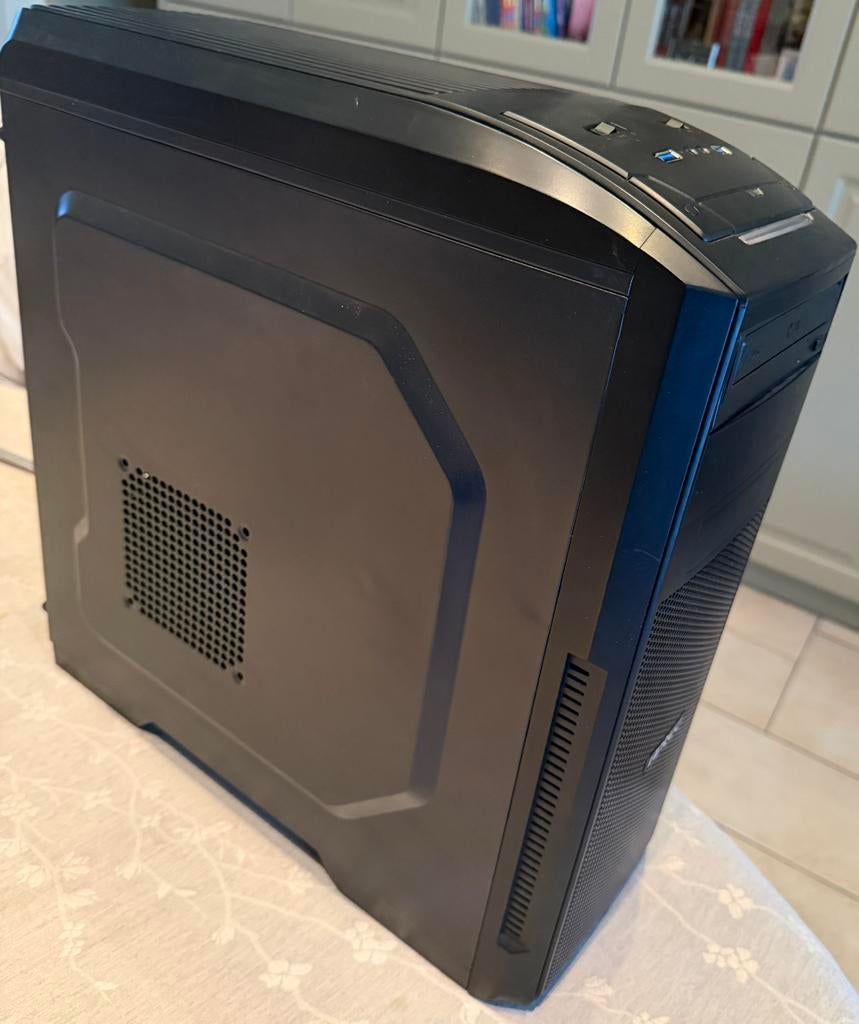 PC de jeu, Intel i5, MSI, Comme neuf, 3 à 4 Ghz, Gaming