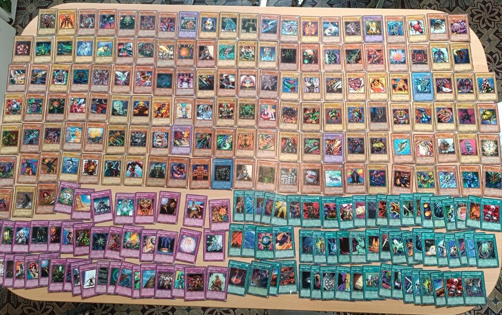 Collection de cartes Yu-gi-oh - anglais, Enlèvement ou Envoi