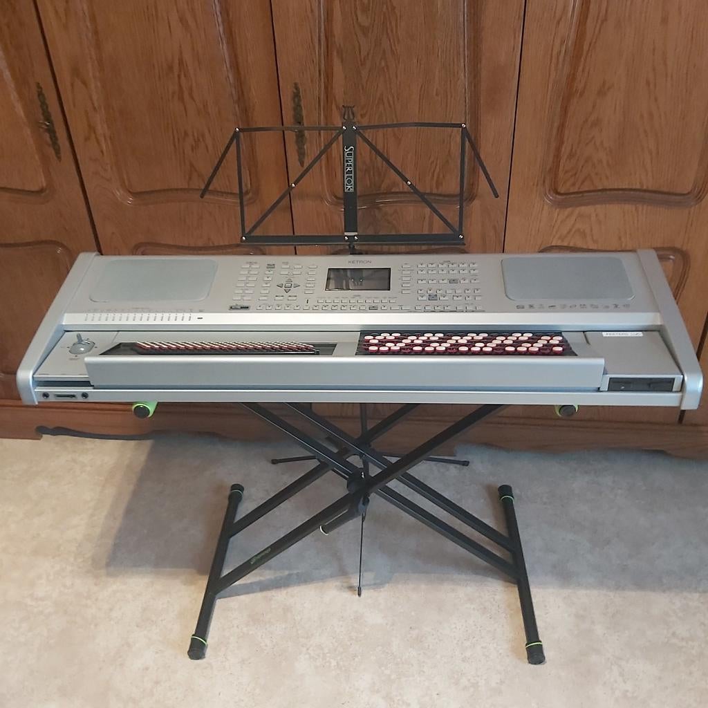 Ketron keyboard SD8, Muziek en Instrumenten, Keyboards, Ophalen