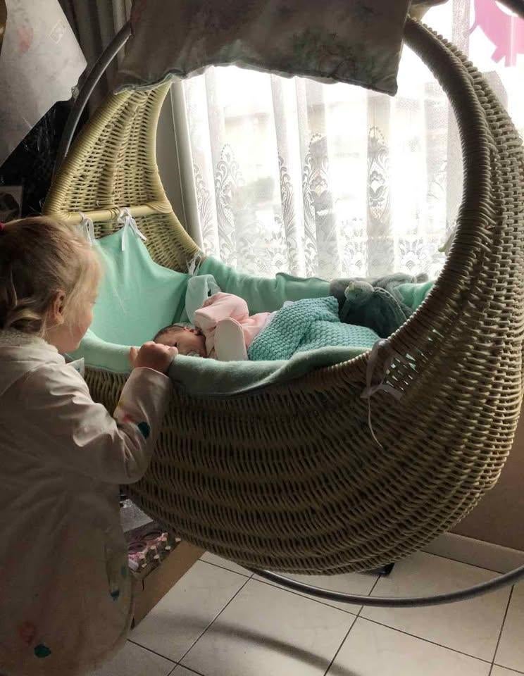 celine rotan wieg, Kinderen en Baby's, Ophalen