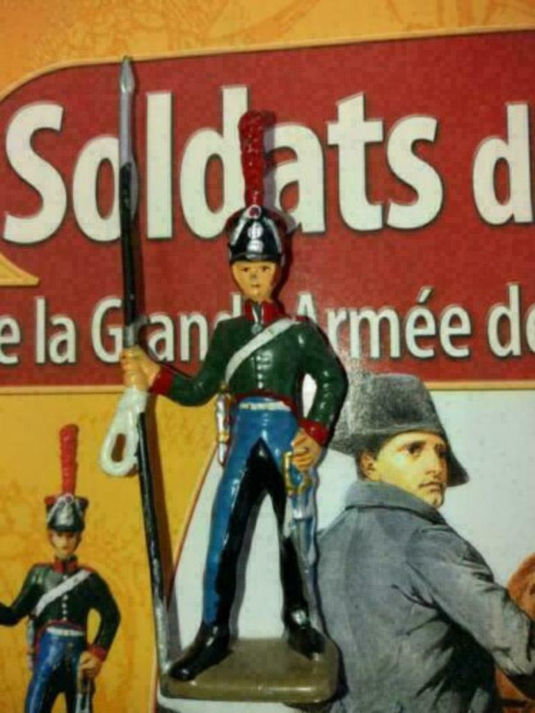 Eclaireur-grenadier de la Garde de Napo: soldat de pb+fasci, Collections, Objets militaires | Général, Enlèvement