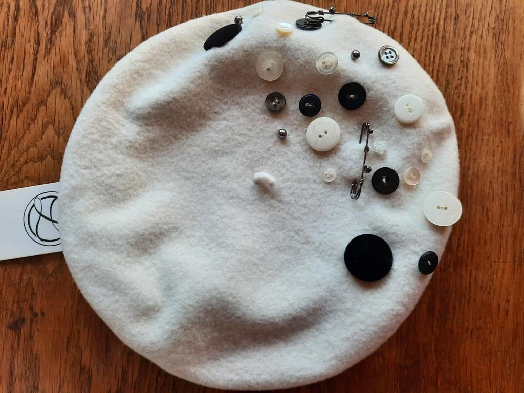 Béret basque Laulhère neuf en laine mérinos - made in France, Vêtements | Femmes, Chapeaux & Casquettes, Neuf, Chapeau, 55 cm (S, 6⅞ pouces) ou moins