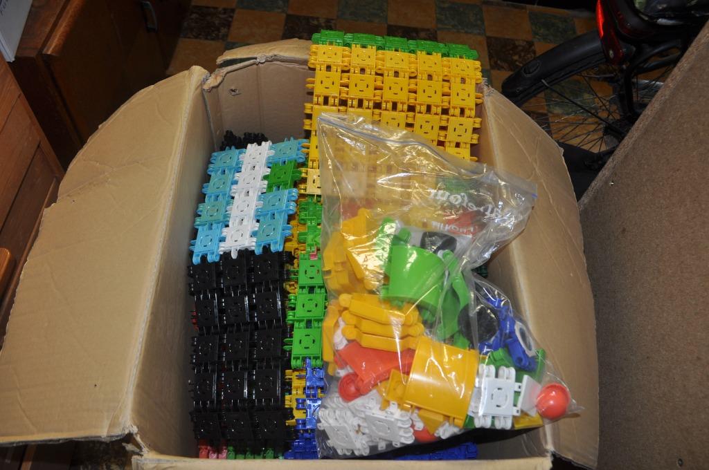 grote doos met clicks (2366st), Kinderen en Baby's, Speelgoed | Bouwstenen, Ophalen, Zo goed als nieuw, Overige merken
