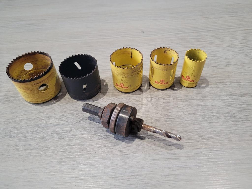 PERCEUSES À CLOCHE HSS, Bricolage & Construction, Outillage | Outillage à main, Enlèvement, Comme neuf