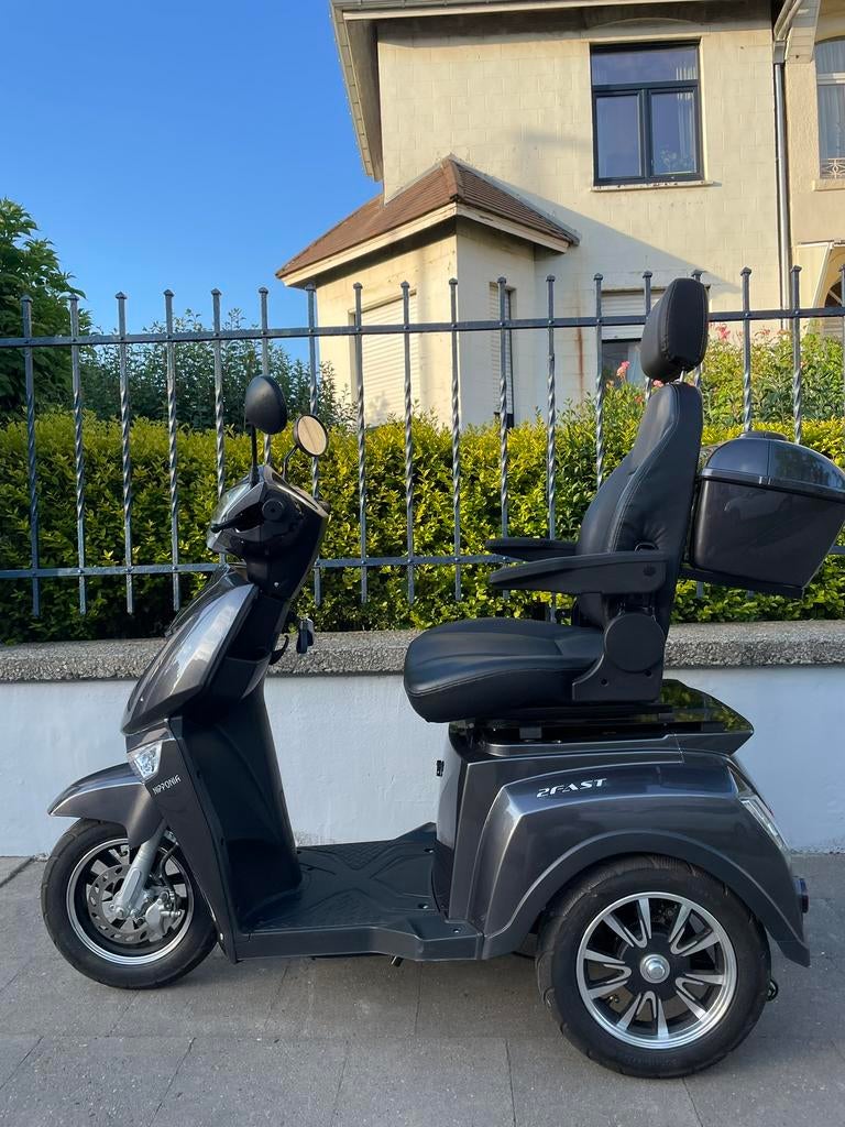 Scootmobiel 25 km/h Nipponia 2 Fast elektrische scooter, Ophalen of Verzenden, Inklapbaar, Zo goed als nieuw, Elektrische rolstoel