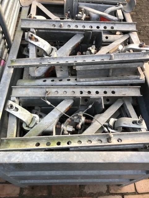 DOKA balkbekistingsklemmen, Ophalen