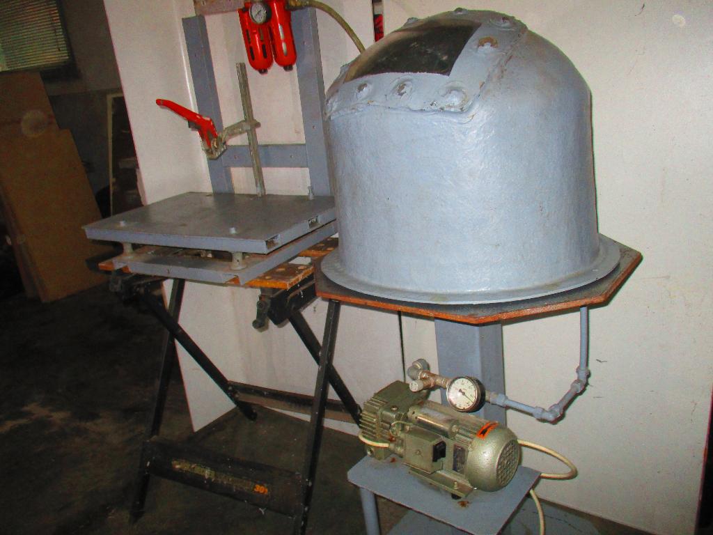 pompe a vide pour moulage plus vibreur, Bricolage & Construction, Outillage | Autres Machines, Enlèvement, Comme neuf