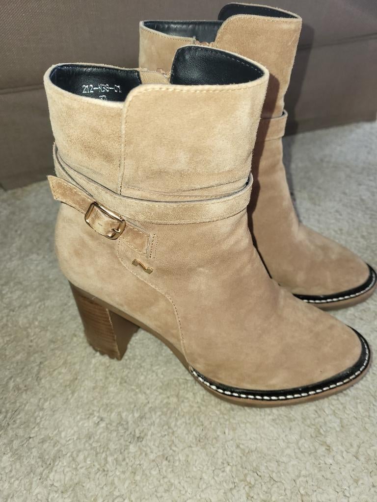 Nathan Baume enkellaars 37, Ophalen, Zo goed als nieuw