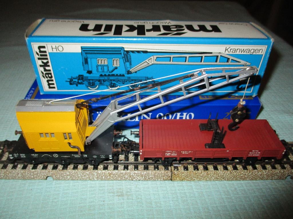 Marklin wagon grue 4611 + plateau 4423, Hobby & Loisirs créatifs, Trains miniatures | HO, Enlèvement ou Envoi, Utilisé, Wagon