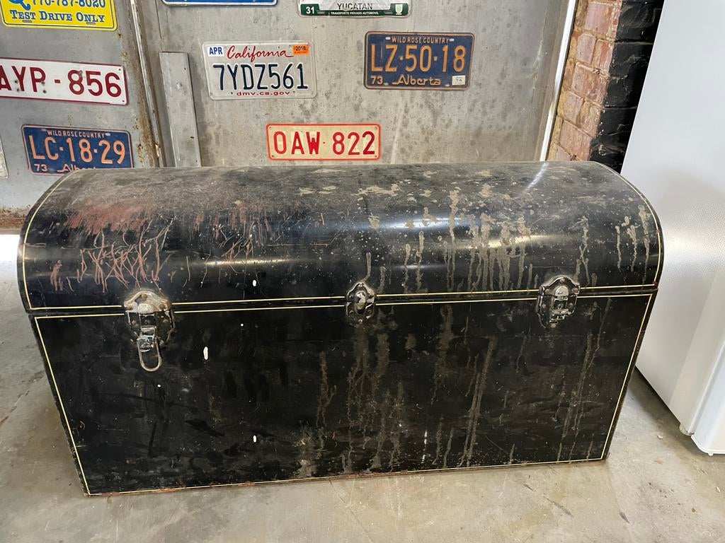 Coffre ancien metqllique, Enlèvement ou Envoi, Comme neuf