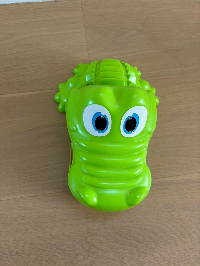 Gezelschapspel krokodil, Hobby en Vrije tijd, Gezelschapsspellen | Overige, Ophalen, Zo goed als nieuw