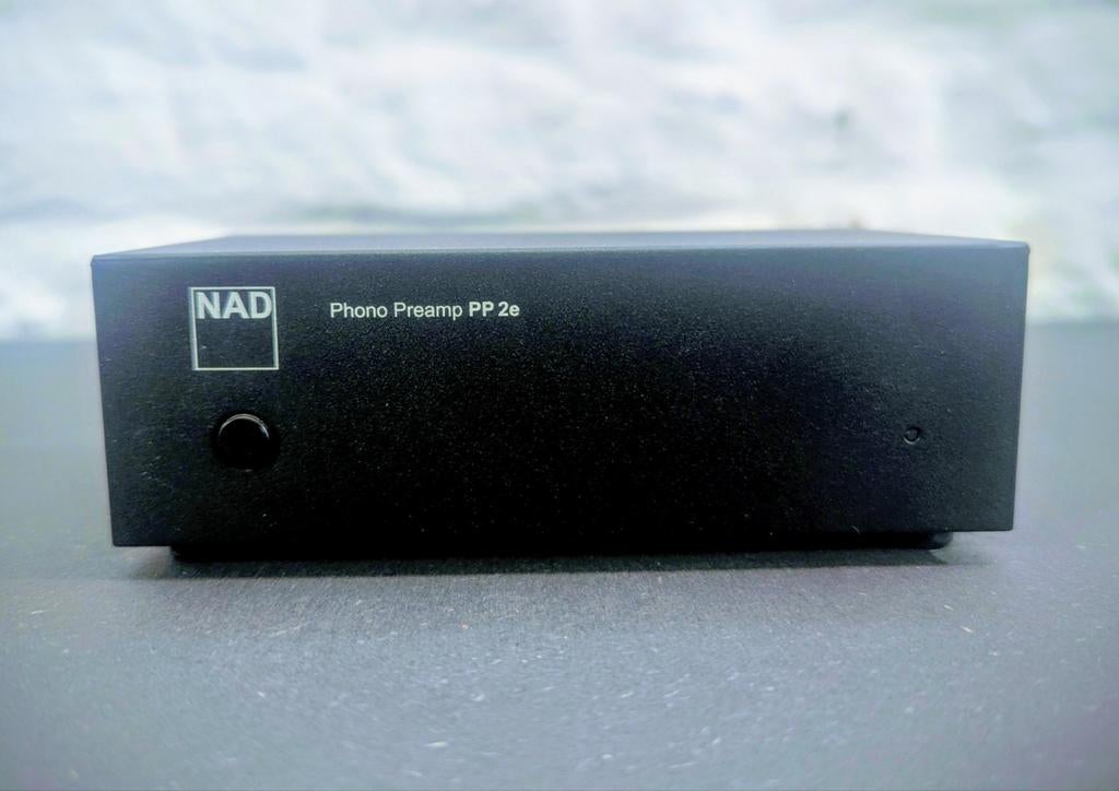 NAD pp2e (pré ampli phono)