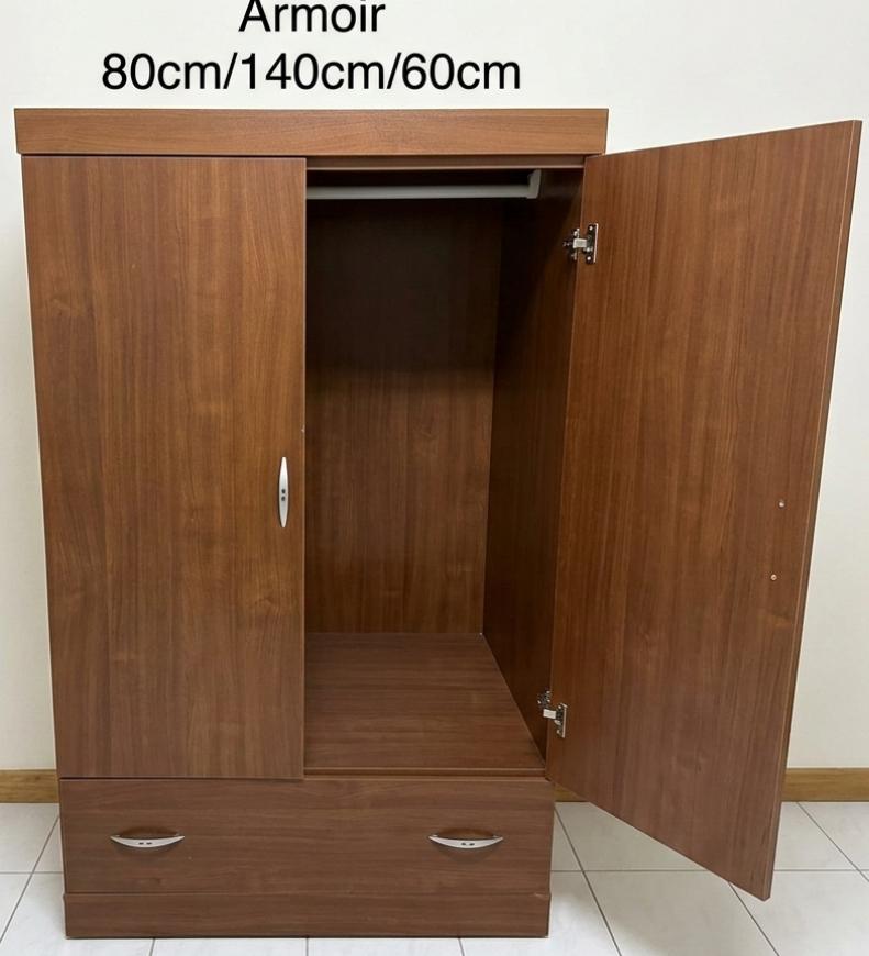 Armoir à donner, Ophalen, Zo goed als nieuw