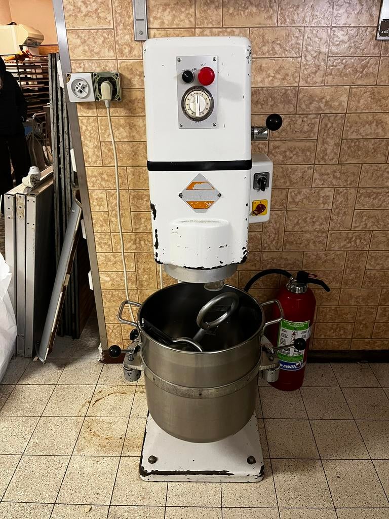 Batteur , melangeur, Articles professionnels, Enlèvement, Boulangerie et Pâtisserie