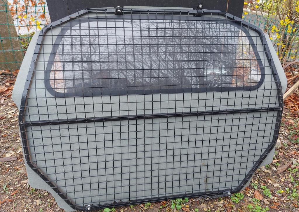 Grille de séparation Land Cruiser KDJ 120, Enlèvement