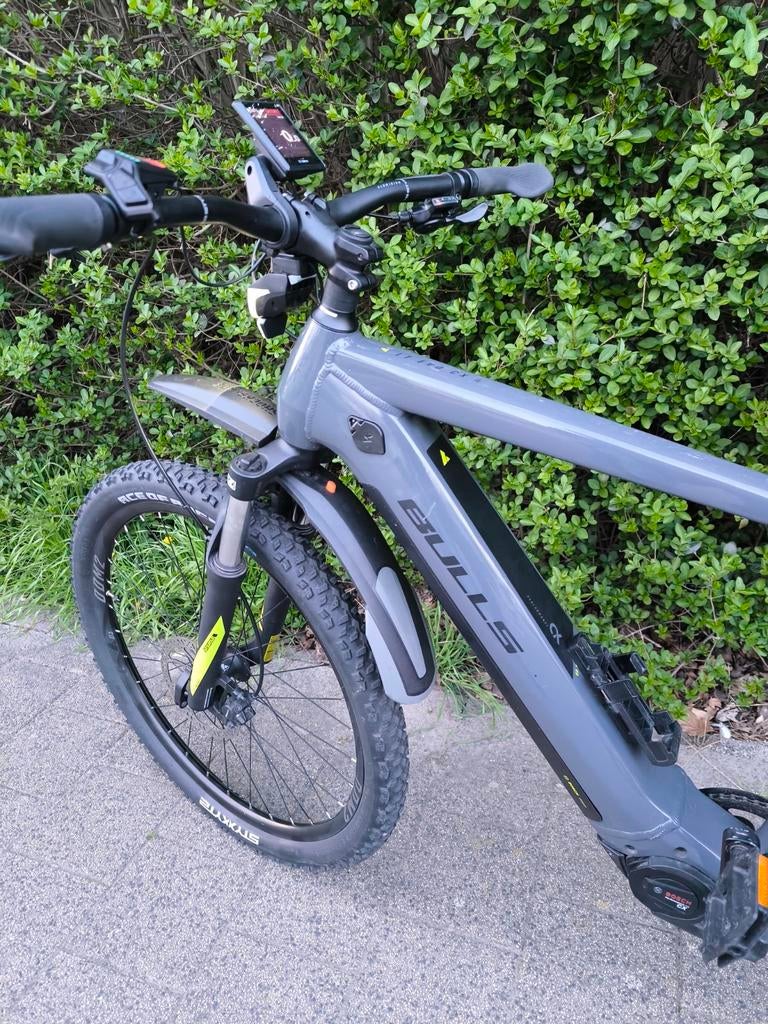 Mooi Sterk Elektrische Fiets BULLS, Fietsen en Brommers, 55 tot 59 cm, Ophalen of Verzenden, Zo goed als nieuw, 50 km per accu of meer