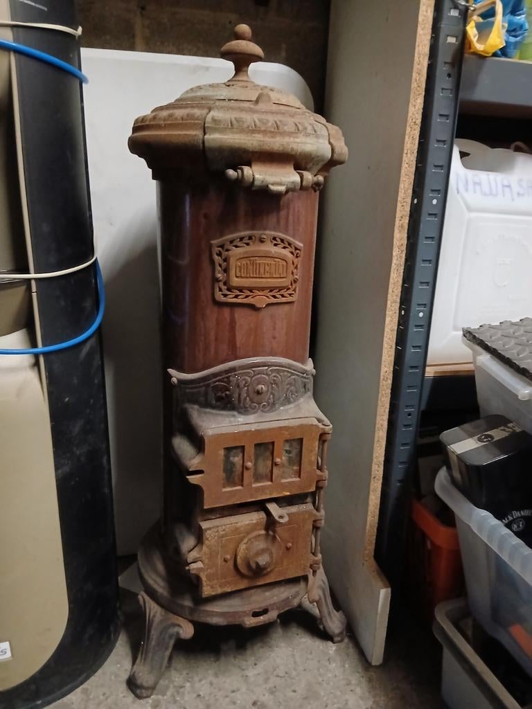 Feu à bois ancien, fonctionne, Maison & Meubles, Poêles, Enlèvement, Bois