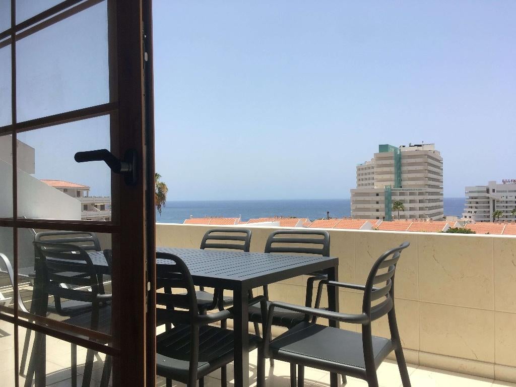 Tenerife : appartement te huur met zeezicht nabij dijk, Immo, 50 m² of meer