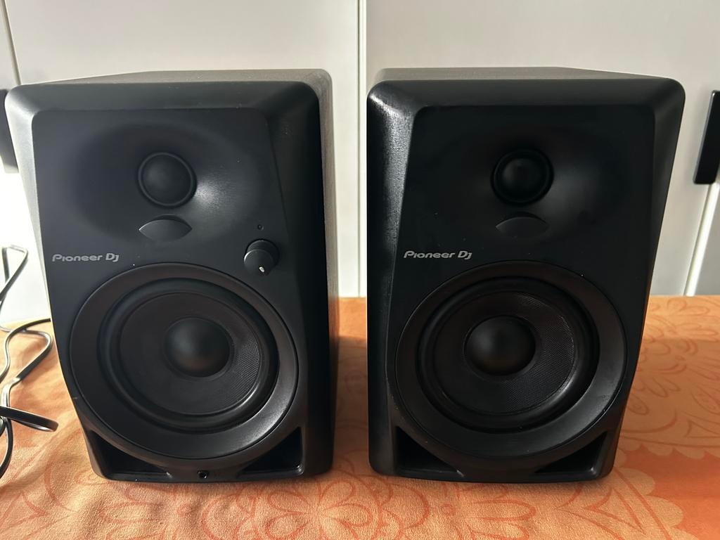 Pioneer DJ DM-40 actieve speakerset, Ophalen, Gebruikt